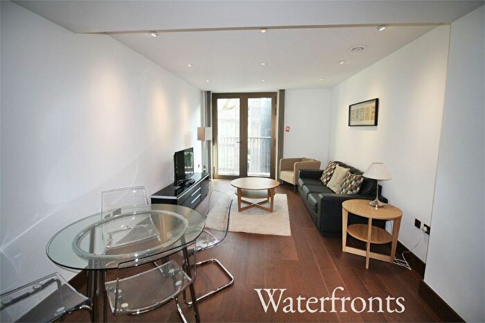 1 Bedroom Flat For Sale In St Dunstans House, - Fetter Lane, London, EC4A