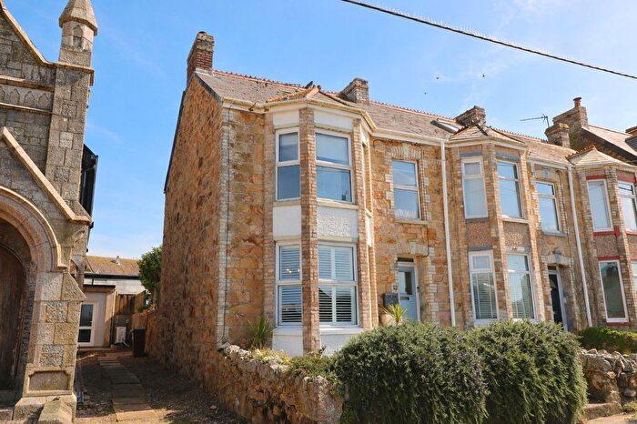 3 Bedroom End Of Terrace House For Sale In Church Street, St Columb Minor, TR7