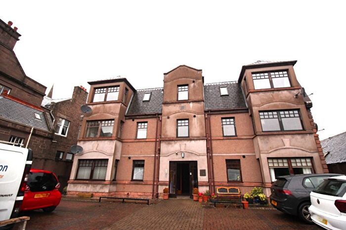 2 Bedroom Flat To Rent In Bank Street, Brechin, DD9