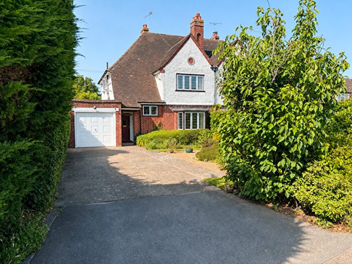 3 Bedroom Semi-Detached House For Sale In Staplehurst, Kent, TN12