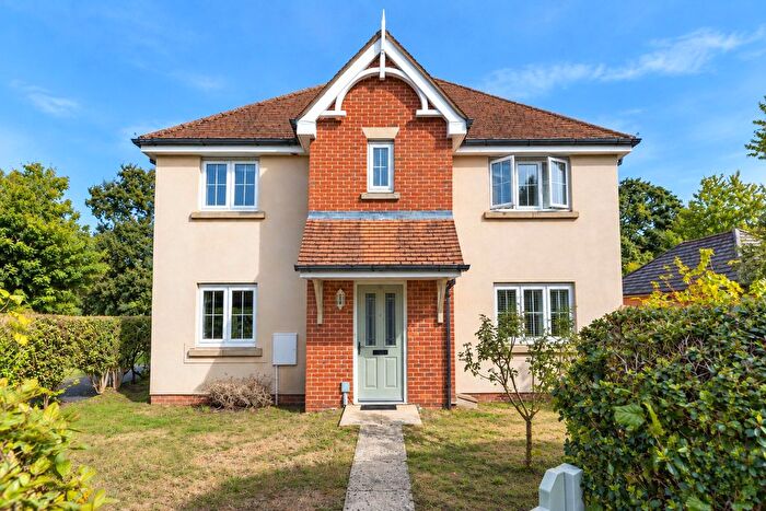 2 Bedroom End Of Terrace House For Sale In Lindford, Bordon, Hampshire, GU35
