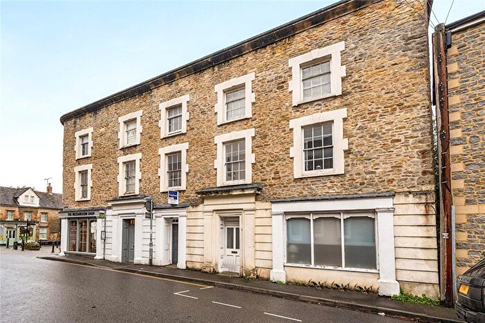 1 Bedroom Apartment For Sale In Market Place, Wincanton, Somerset, BA9