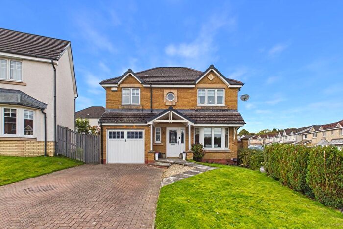 4 Bedroom Detached House For Sale In Fortrose Court, West Craigs, G72