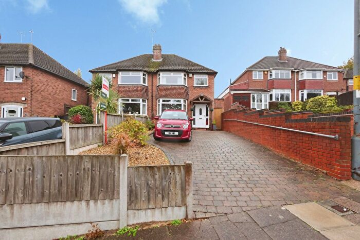 3 Bedroom Detached House For Sale In Church Hill, Birmingham, West Midlands, B31