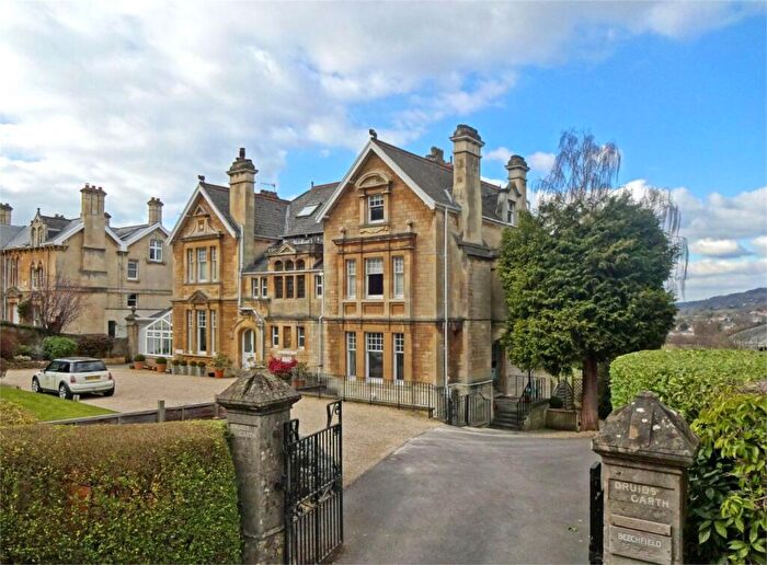 2 Bedroom Flat To Rent In Bathampton Lane, Bath, BA2
