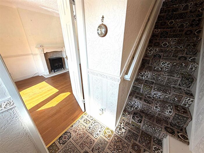 3 Bedroom Semi-Detached House For Sale In Broadmanor, North Duffield, Selby, YO8