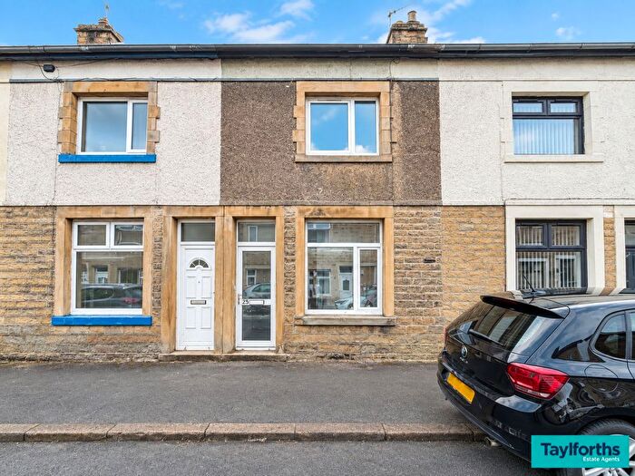 2 Bedroom Terraced House For Sale In Colin Street, Barnoldswick, BB18