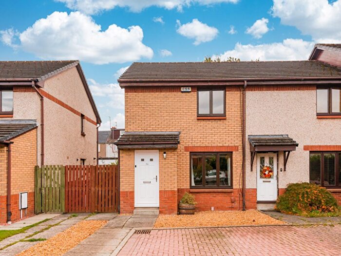 2 Bedroom End Of Terrace House For Sale In Carnbee Crescent, Edinburgh, Midlothian, EH16