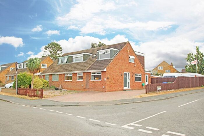 4 Bedroom Semi-Detached House For Sale In Orchard Way Cogenhoe, Cogenhoe, Northampton, Northamptonshire, NN7