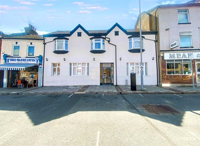 2 Bedroom Flat To Rent In Park Street, Luton, LU1