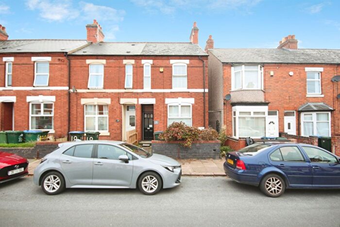 3 Bedroom Terraced House For Sale In Sir Thomas Whites Road, Coventry, CV5