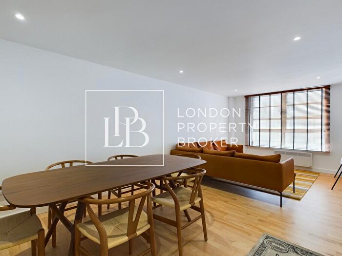1 Bedroom Apartment For Sale In St Clements House, Leyden Street, London, E1