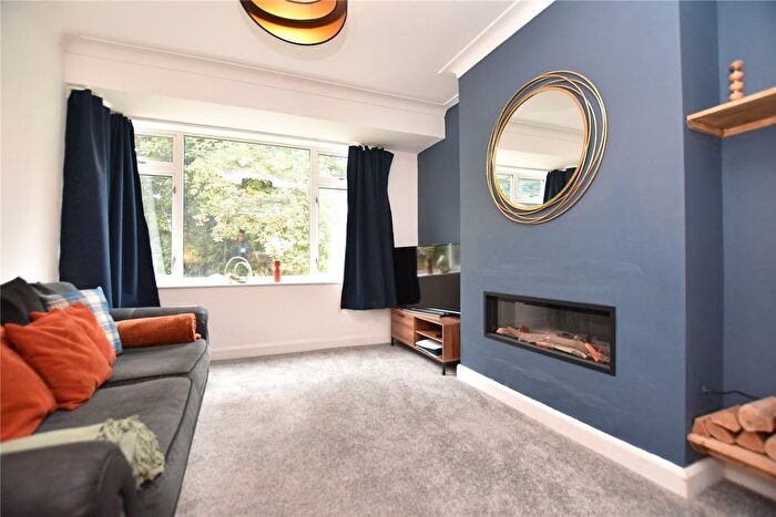 3 Bedroom Semi-Detached House For Sale In Morritt Drive, Leeds, West Yorkshire, LS15