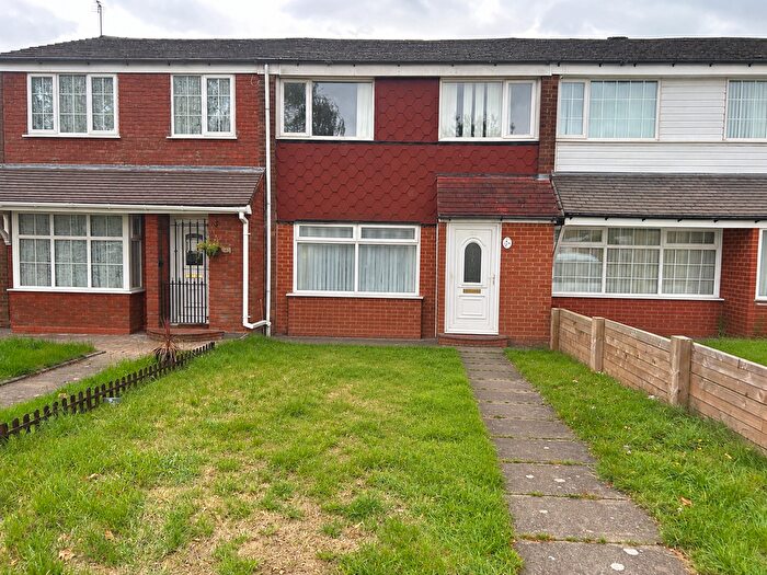 3 Bedroom End Of Terrace House To Rent In Bosworth Drive, Birmingham, B37