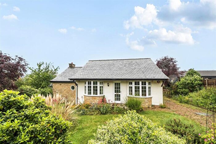 3 Bedroom Detached Bungalow For Sale In Brackley Road, Silverstone, NN12