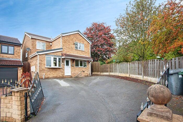 4 Bedroom Detached House For Sale In Carbis Close, Barnsley, S71
