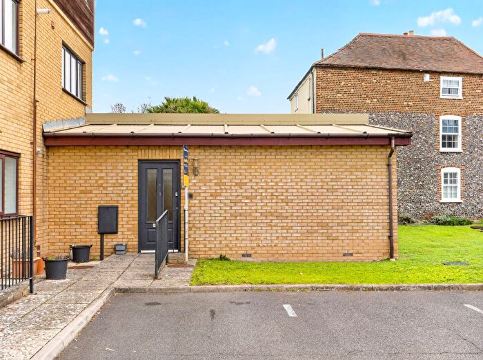 2 Bedroom Bungalow For Sale In The Edge, High Street, Ramsgate, CT11