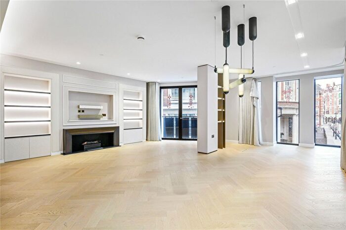 3 Bedroom Flat For Sale In Portugal Street, London, WC2A