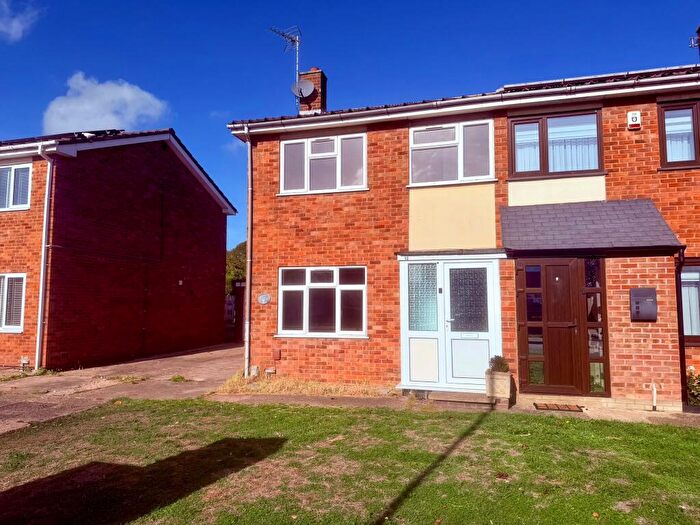 2 Bedroom House To Rent In Bozeat Way, Westwood, Peterborough, PE3