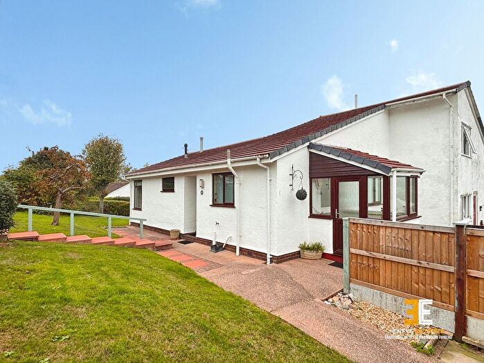 2 Bedroom Semi-Detached Bungalow For Sale In Parc Sychnant, Conwy, LL32