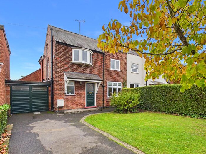 3 Bedroom Semi-Detached House For Sale In Catfoot Lane, Lambley, Nottingham, NG4
