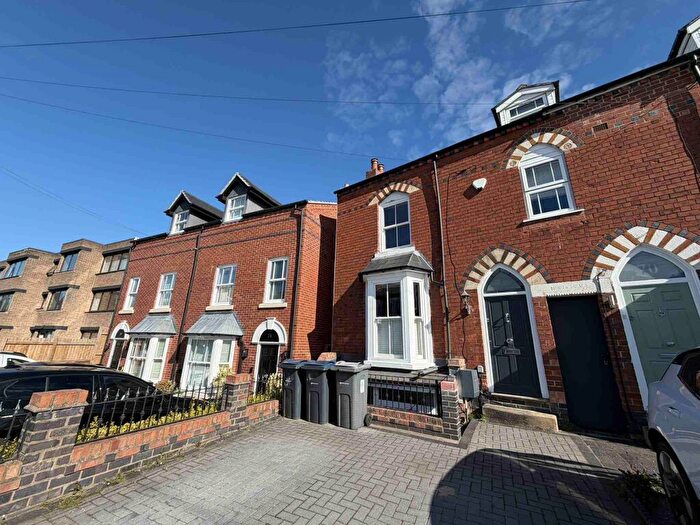 4 Bedroom House To Rent In Serpentine Road, Harborne, B17