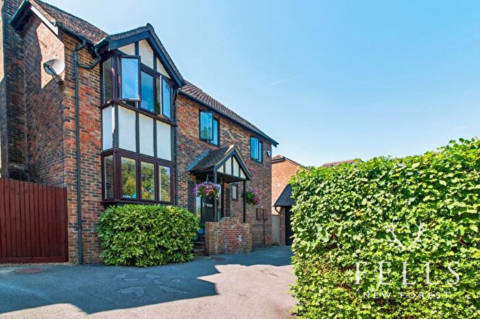 4 Bedroom Detached House For Sale In Normandy Way, Fordingbridge, SP6