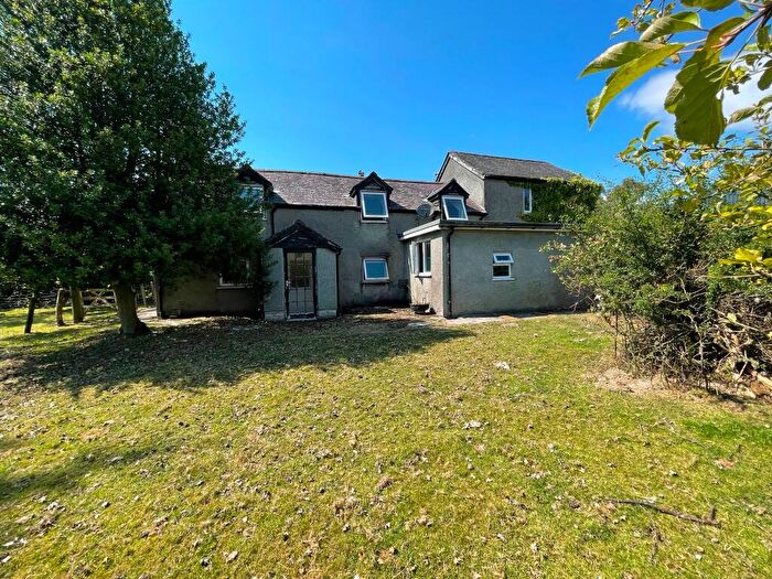 4 Bedroom Farm House For Sale In Pen Y Platt, Gwyddelwern, Corwen, LL21