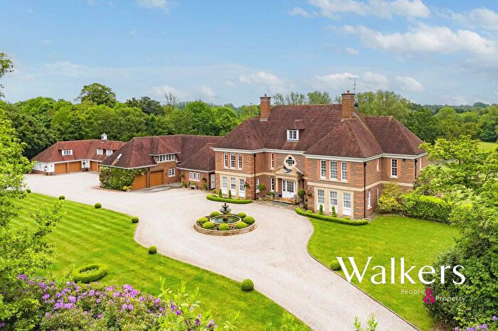 6 Bedroom Detached House For Sale In Blanket Hall & Coach House, Beggar Hill, Fryerning, CM4
