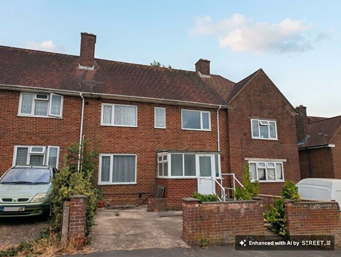 4 Bedroom Terraced House To Rent In Aldermoor Avenue, Southampton, SO16