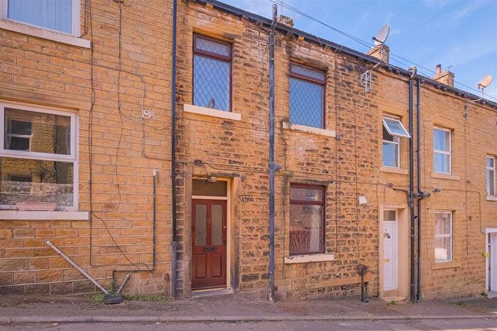 3 Bedroom Terraced House For Sale In Back Queen Street, West Vale, Halifax, HX4