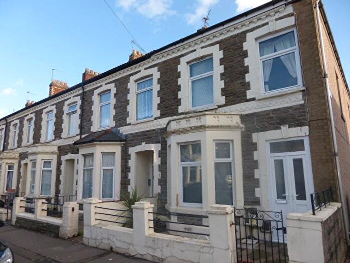 2 Bedroom Apartment To Rent In Habershon Street, Splott, CF24