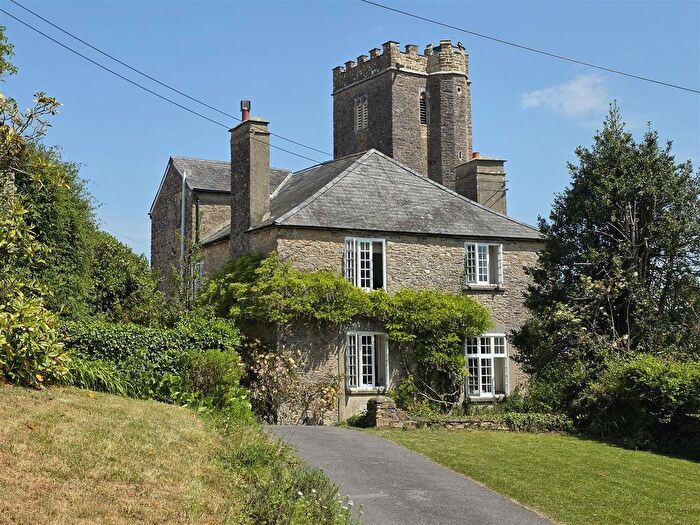 4 Bedroom Detached House For Sale In East Ogwell, Newton Abbot, TQ12