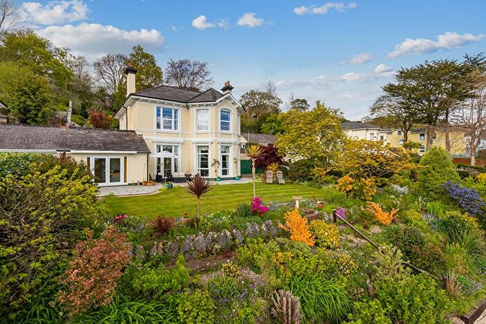 6 Bedroom Link Detached House For Sale In College Road, Newton Abbot, TQ12