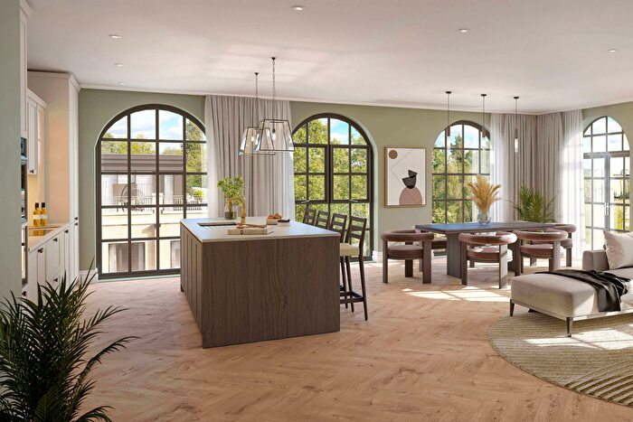 4 Bedroom Flat For Sale In Larch Avenue, Sunningdale, SL5
