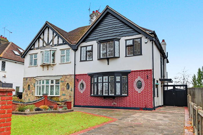 3 Bedroom Semi-Detached House For Sale In Lifstan Way, Thorpe Bay, SS1