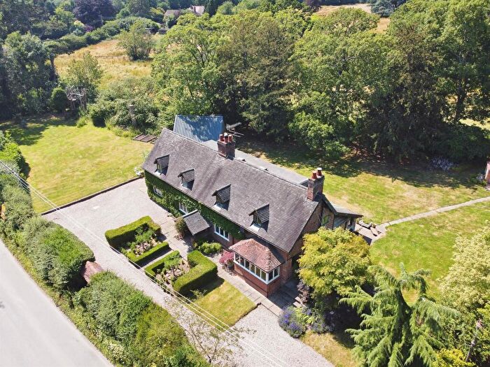 5 Bedroom Detached House For Sale In Truggist Lane, Berkswell, CV7