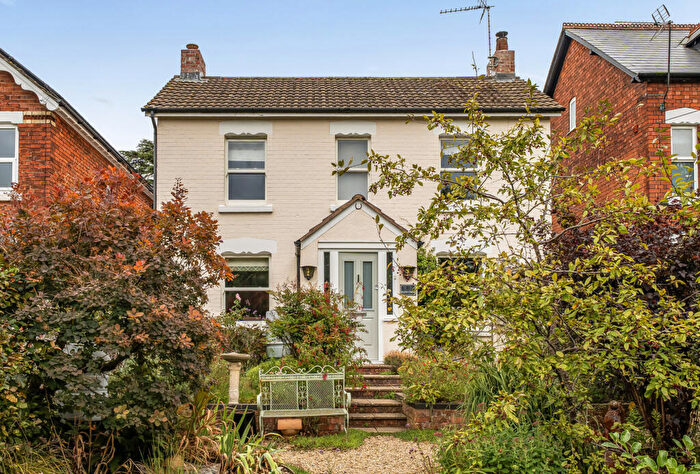 3 Bedroom Detached House For Sale In Queens Road, Stonehouse, Gloucestershire, GL10