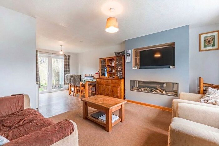 3 Bedroom Semi-Detached House For Sale In Castlegarth, Sedbergh, LA10