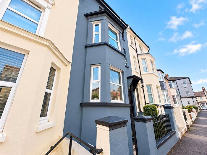 1 Bedroom Flat To Rent In Earl Street, Hastings, TN34