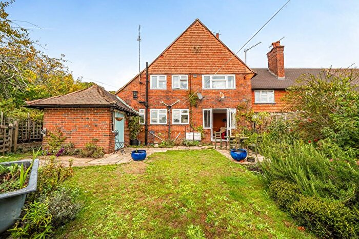 2 Bedroom Maisonette To Rent In Whitfield Road, Haslemere, GU27