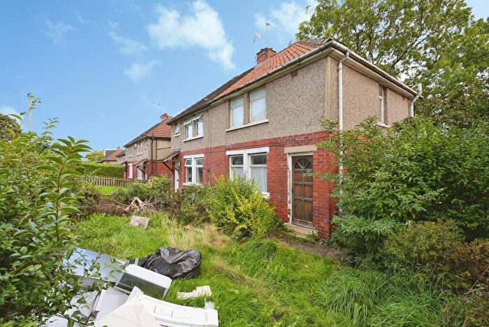 2 Bedroom Semi-Detached House For Sale In Raven Terrace, Bradford, BD8