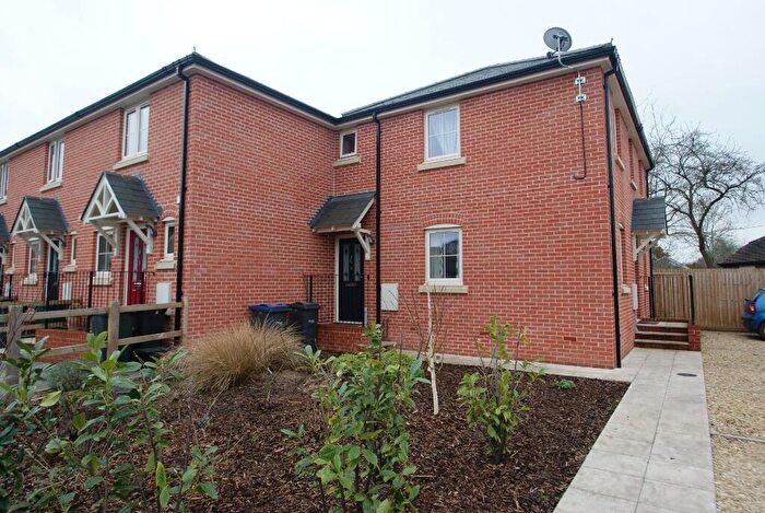 1 Bedroom Flat For Sale In Elston Lane, Shrewton, SP3