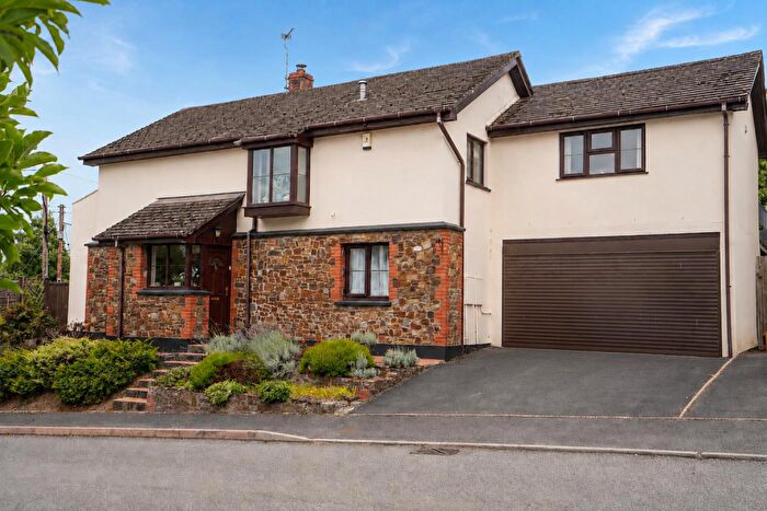 4 Bedroom Detached House For Sale In Weare Giffard, Bideford, EX39