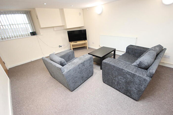 3 Bedroom Flat To Rent In Seymour Terrace, Seymour Street, Liverpool, L3