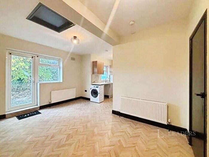 1 Bedroom Flat To Rent In Langdale Road, Thornton Heath, CR7