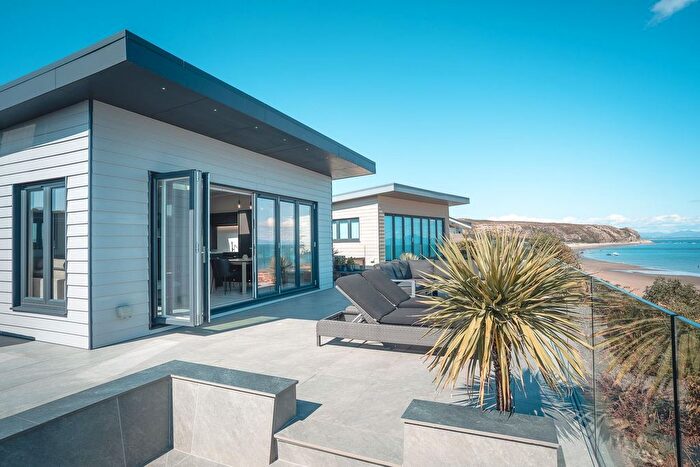 3 Bedroom Mobile/park Home For Sale In Abersoch, Pwllheli, LL53
