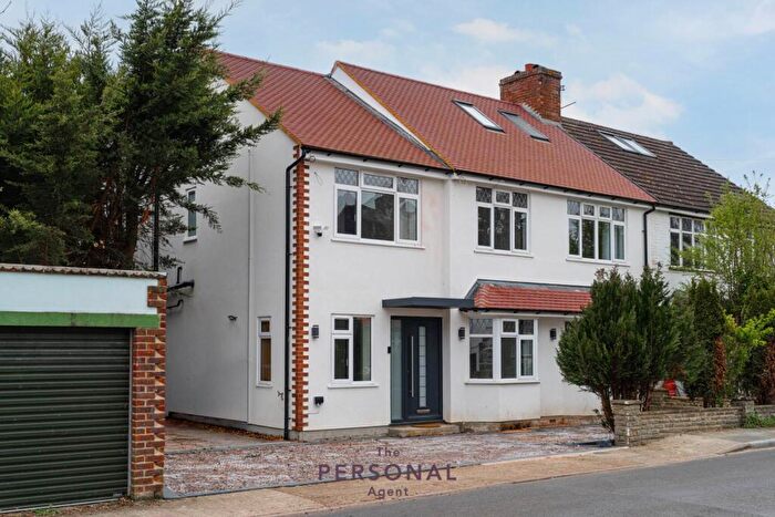 6 Bedroom Semi-Detached House To Rent In Kendor Avenue, Epsom, KT19