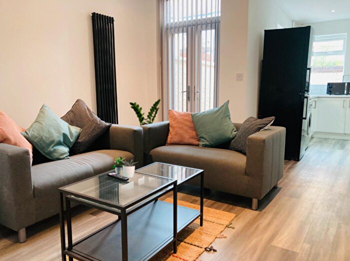 4 Bedroom House To Rent In Gwenfron Road, Kensington, Liverpool, L6