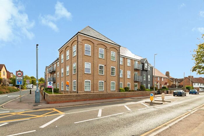 2 Bedroom Flat For Sale In Arbury Place, Baldock, SG7